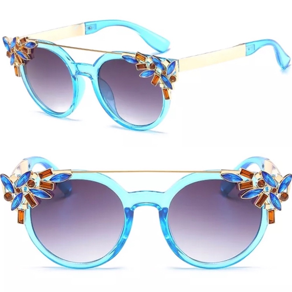 Trendy Blue Sunnies UV400 Protection
